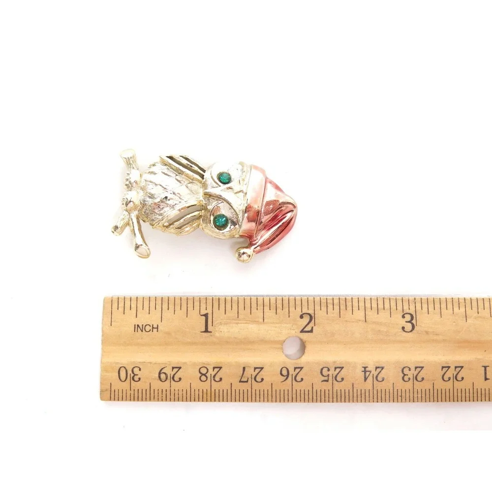 VINTAGE SIGNED TANCER II‎ RHINESTONE OWL CHRISTMAS HAT FIGURAL GOLD BROOCH PIN